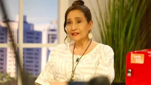 SÔNIA ABRÃO PARTE PARA CIMA DE ANITTA E DEFENDE VIRGINIA APÓS POLÊMICA; VEJA VÍDEO